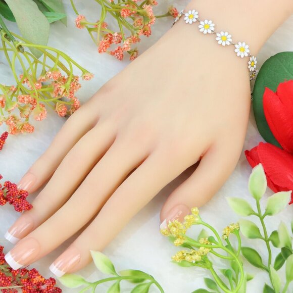 "New Beautiful Design Bracelet for Women/Girls, Gift, B626 - Picture 3 of 10